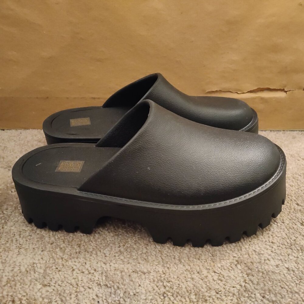 Women's Mules Universal bubble slippers/slides Size 9.